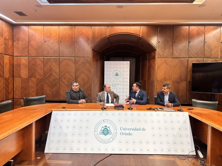 The University of Oviedo and the ICAMCYL Foundation join forces to promote research on critical raw materials.